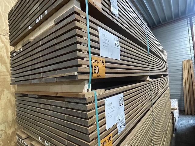 Ca. 57x guyana ipé planken geschaafd, 21x145mm, lengte 365cm - afbeelding 4 van  4