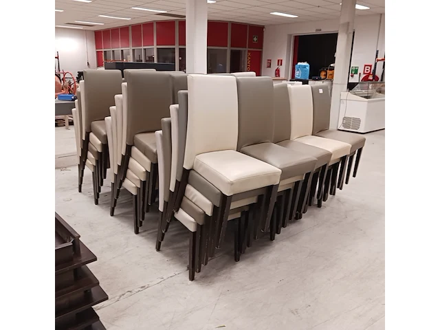 Ca. 57x stapelbare stoel - afbeelding 2 van  7