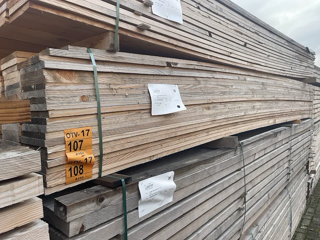 Ca. 58x douglas planken fijnbezaagd, 22x200mm, lengte 400cm - afbeelding 4 van  4