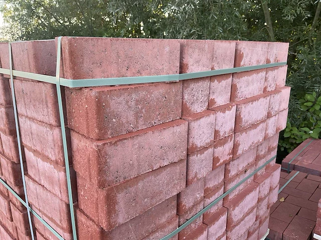 Ca. 600 m2 betonstraatstenen - afbeelding 5 van  7