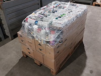 Ca. 600x diverse spuitbussen - afbeelding 2 van  7