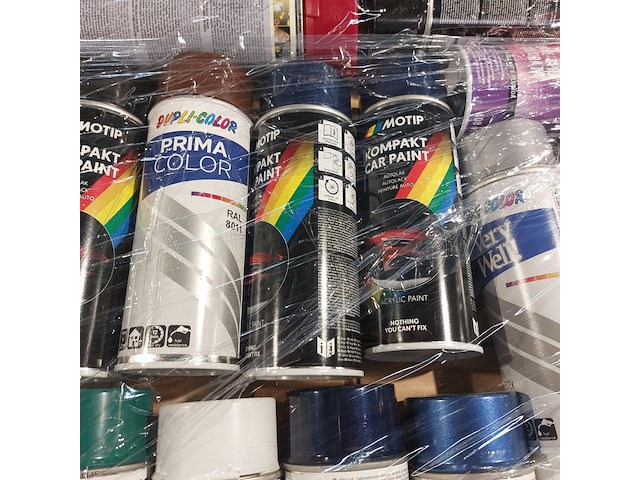 Ca. 600x diverse spuitbussen - afbeelding 4 van  7