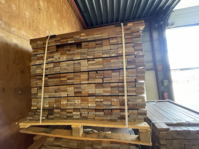 Ca. 600x ipé planken geschaafd country grade, 21x70mm, lengte 576/65cm, 24/125cm - afbeelding 3 van  3