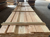 Ca. 60x douglas dubbele rhombus, 25x123mm, lengte 400cm - afbeelding 1 van  4