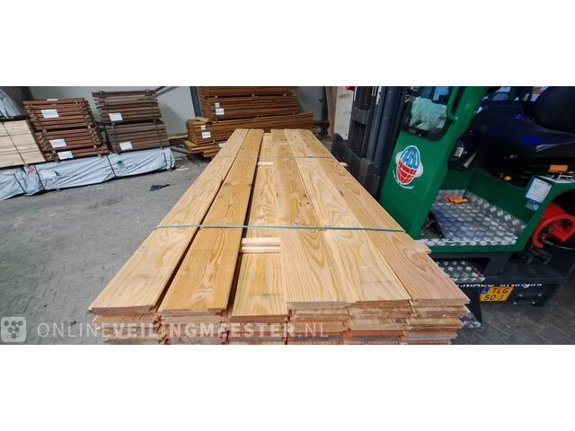 Ca. 60x douglas sponningplanken wissel dakbeschot, 18x185mm, lengte 400cm - afbeelding 1 van  3