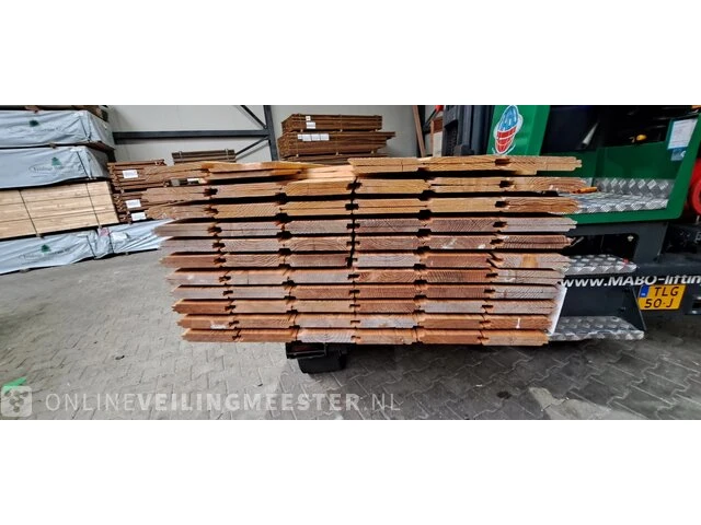 Ca. 60x douglas sponningplanken wissel dakbeschot, 18x185mm, lengte 400cm - afbeelding 2 van  3