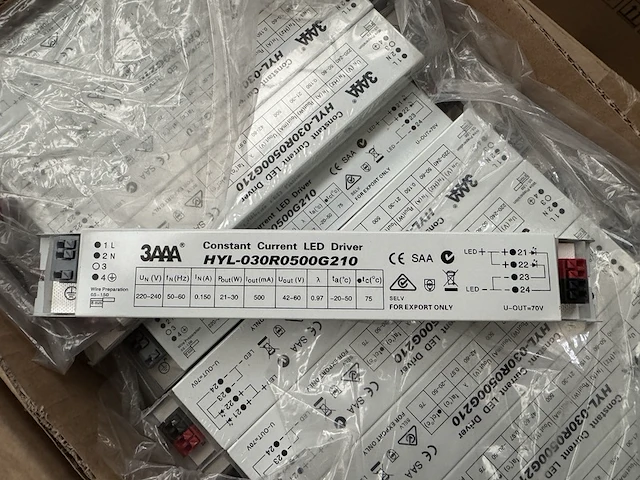 Ca. 60x led driver, 3aaa, hyl-030r0500g210 - afbeelding 2 van  3