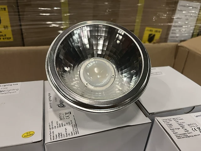 Ca. 60x led spot ar111 10w 3000k gu53 lemnis lighting - afbeelding 2 van  6