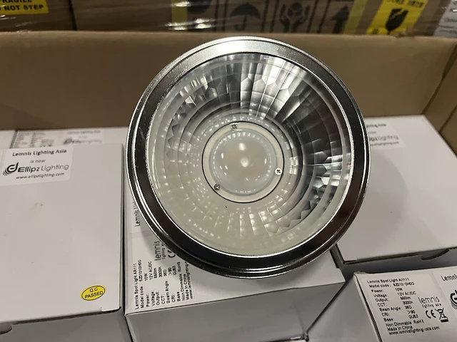 Ca. 60x led spot ar111 10w 3000k gu53 lemnis lighting - afbeelding 3 van  6