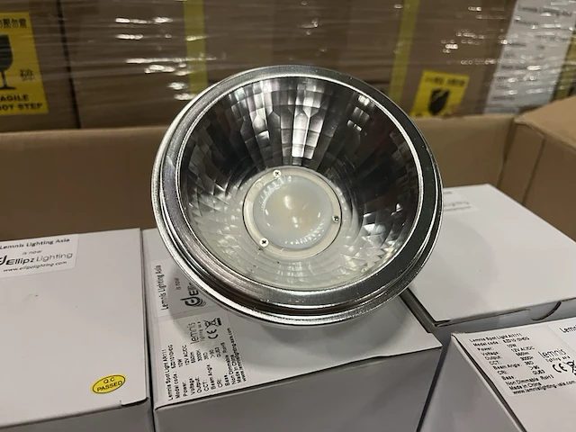 Ca. 60x led spot ar111 10w 3000k gu53 lemnis lighting - afbeelding 2 van  6