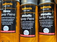 Ca. 60x metallic/ glans spuitlak halfords - afbeelding 2 van  3