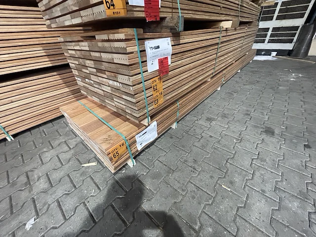 Ca. 61x mandioqueira vlonderplanken, 21x120mm, lengte 350cm - afbeelding 4 van  4