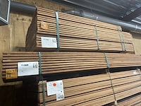 Ca. 62x angelim pedra planken geschaafd, 21x145mm, lengte 310cm - afbeelding 4 van  4