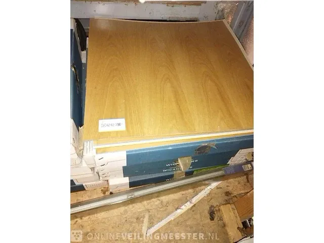 Ca. 62x pvc vloertegels hout parketlook houtmotief - afbeelding 1 van  2
