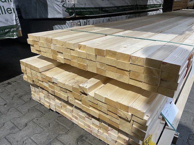 Ca. 63x vuren regels, 32x58mm, lengte 540cm - afbeelding 3 van  3