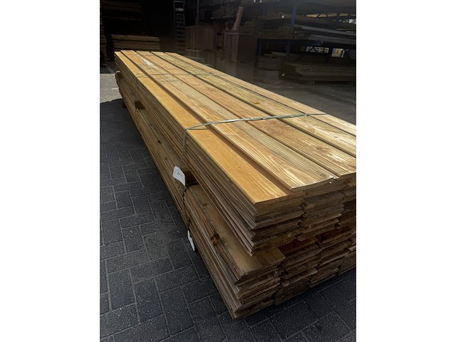 Ca. 64x halfhouts rabat douglas , 1,8 x 19,5 x 400 cm - werkende breedte 18 cm - afbeelding 3 van  3