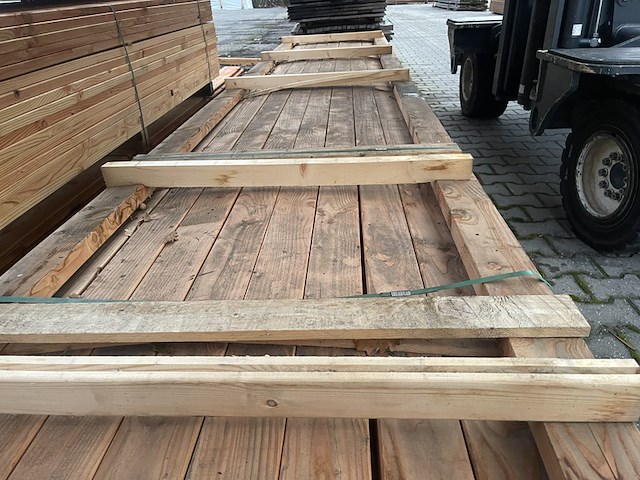 Ca. 65x douglas regels geschaafd, 40x100mm, lengte 500cm - afbeelding 1 van  3