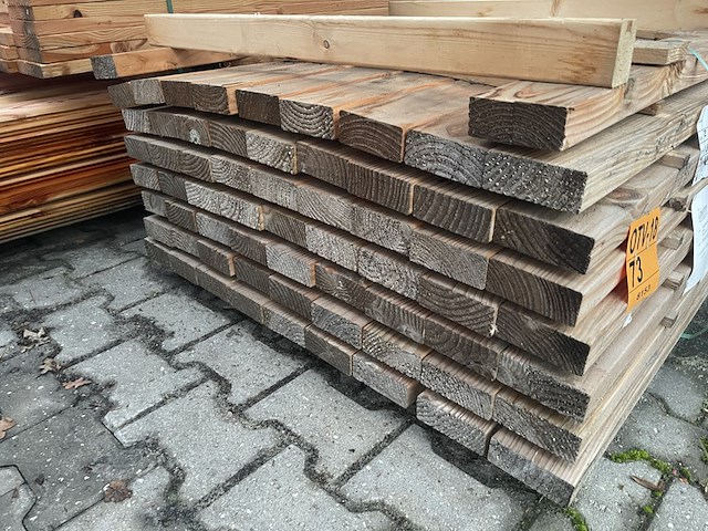 Ca. 65x douglas regels geschaafd, 40x100mm, lengte 500cm - afbeelding 3 van  3