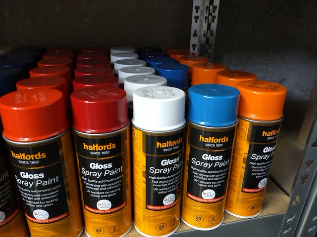 Ca. 65x glans spuitlak halfords - afbeelding 3 van  4