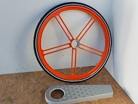 Ca. 66x combinatie alu fietswiel 22" + kettingbeschermer, oranje + zwart + zilver - afbeelding 1 van  4