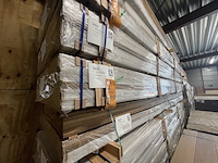 Ca. 66x guyana teak dekdelen gevingerlast, 21x90mm, lengte 400cm - afbeelding 4 van  5