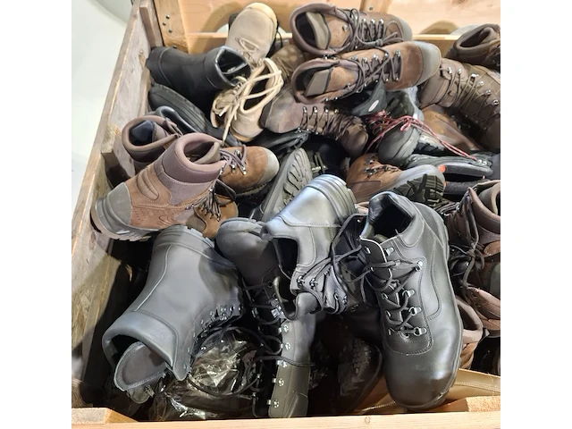 Ca. 66x paar schoenen - afbeelding 8 van  8