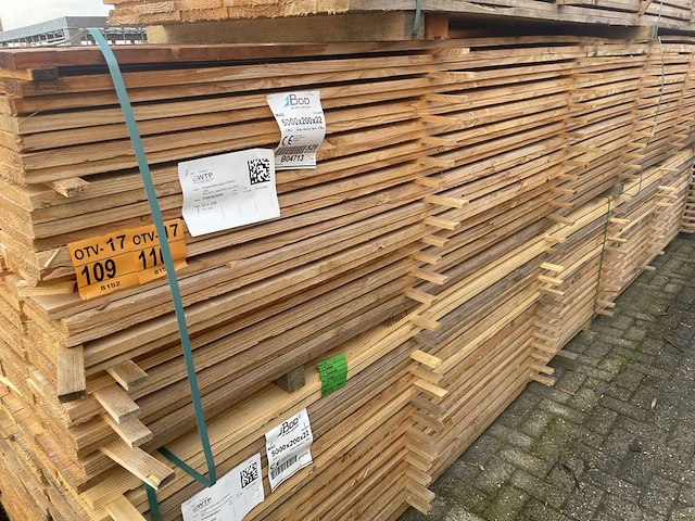 Ca. 67x douglas planken fijnbezaagd, 22x200mm, lengte 500cm - afbeelding 4 van  4