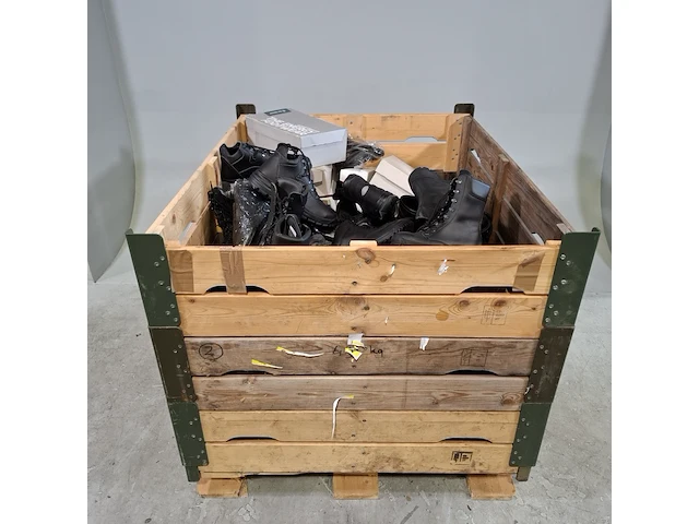 Ca. 67x paar diverse schoenen - afbeelding 1 van  7