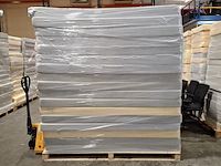 Ca. 68x matras zonder hoes - afbeelding 1 van  9