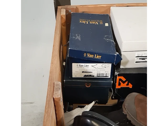 Ca. 68x paar schoenen - afbeelding 10 van  11