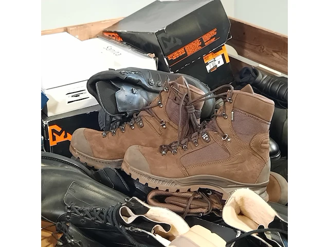 Ca. 68x paar schoenen - afbeelding 7 van  11