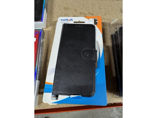 Ca. 68x telefoonhoesje samsung, diverse kleuren - afbeelding 2 van  11