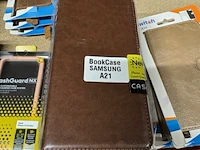 Ca. 68x telefoonhoesje samsung, diverse kleuren - afbeelding 7 van  11