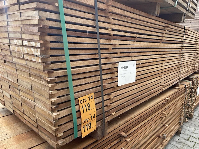 Ca. 69x guyana teak beschoeiingsplanken fijnbezaagd, 20x150mm, lengte 350cm - afbeelding 4 van  4