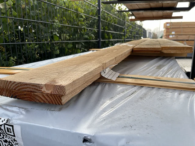 Ca. 6x douglas planken , 22x200mm, lengte 4/300cm, 2/500cm - afbeelding 3 van  3