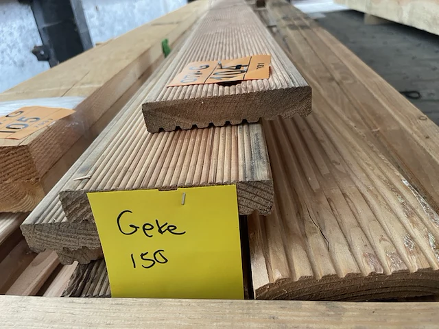 Ca. 6x douglas vlonderplanken , 30x145mm, lengte 400cm - afbeelding 3 van  3