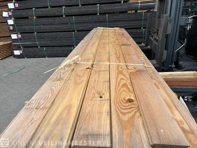 Ca. 7 douglas veer en groef planken , 18x135mm, lengte 400cm - afbeelding 1 van  4