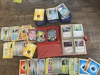 Ca. 700x vintage & moderne pokémon kaarten - afbeelding 1 van  27