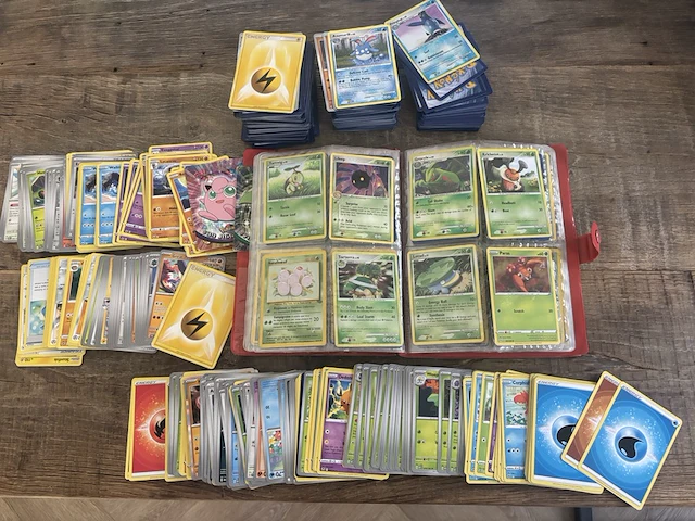 Ca. 700x vintage & moderne pokémon kaarten - afbeelding 12 van  27