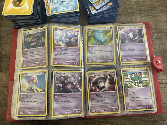 Ca. 700x vintage & moderne pokémon kaarten - afbeelding 27 van  27
