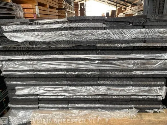 Ca. 70x douglas schuttingplanken zwart gecoat , 16x192mm, lengte 180cm - afbeelding 3 van  3