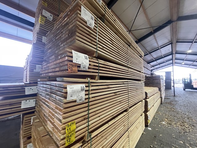 Ca. 70x douglas zweeds rabat, 21x190mm, lengte 300cm - afbeelding 4 van  5