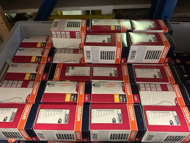 Ca. 70x e27 led lamp warm wit, osram - afbeelding 3 van  4
