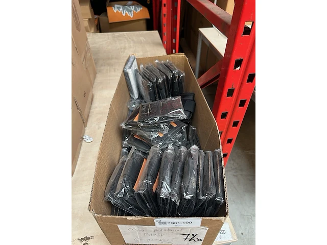 Ca. 70x magnetische polsband voor klussen - afbeelding 1 van  4