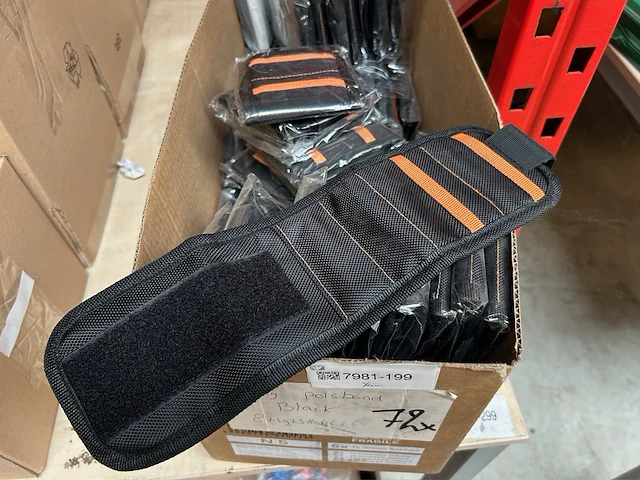 Ca. 70x magnetische polsband voor klussen - afbeelding 4 van  4