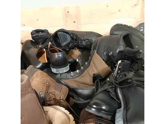 Ca. 70x paar diverse schoenen - afbeelding 9 van  9