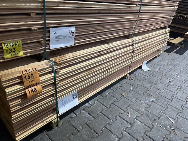 Ca. 72x douglas wisselsponning/halfhoutsrabat, 18x190mm, lengte 300cm - afbeelding 4 van  4