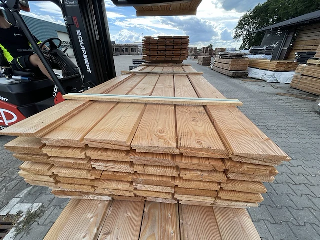 Ca. 72x douglas zweeds rabat, 26x190mm, lengte 300cm - afbeelding 3 van  3