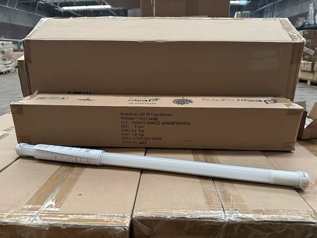 Ca. 72x led t8 tube 600 mm tl2f 9w 5000k, ellipz lighting - afbeelding 1 van  3