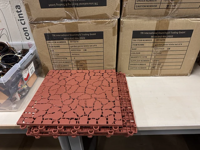 Ca. 72x set van 4 tuintegels terracotta - afbeelding 4 van  5
